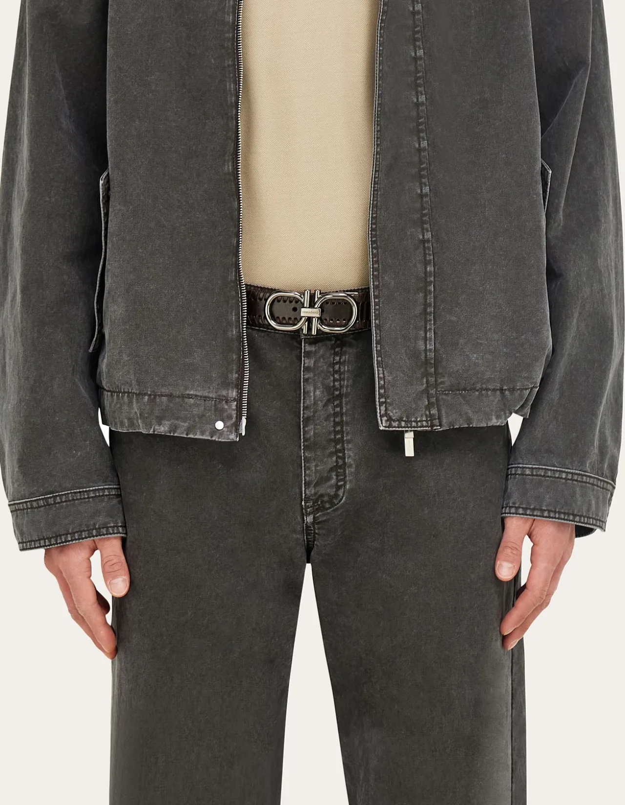 ADJUSTABLE BELT WITH DETACHABLE BUCKLE