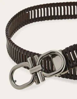 ADJUSTABLE BELT WITH DETACHABLE BUCKLE