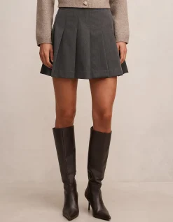ALISHA PLEATED MINI SKIRT