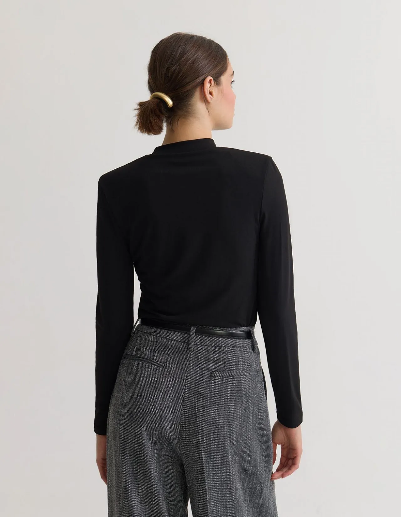 ALLISON LONG SLEEVE KNIT TOP