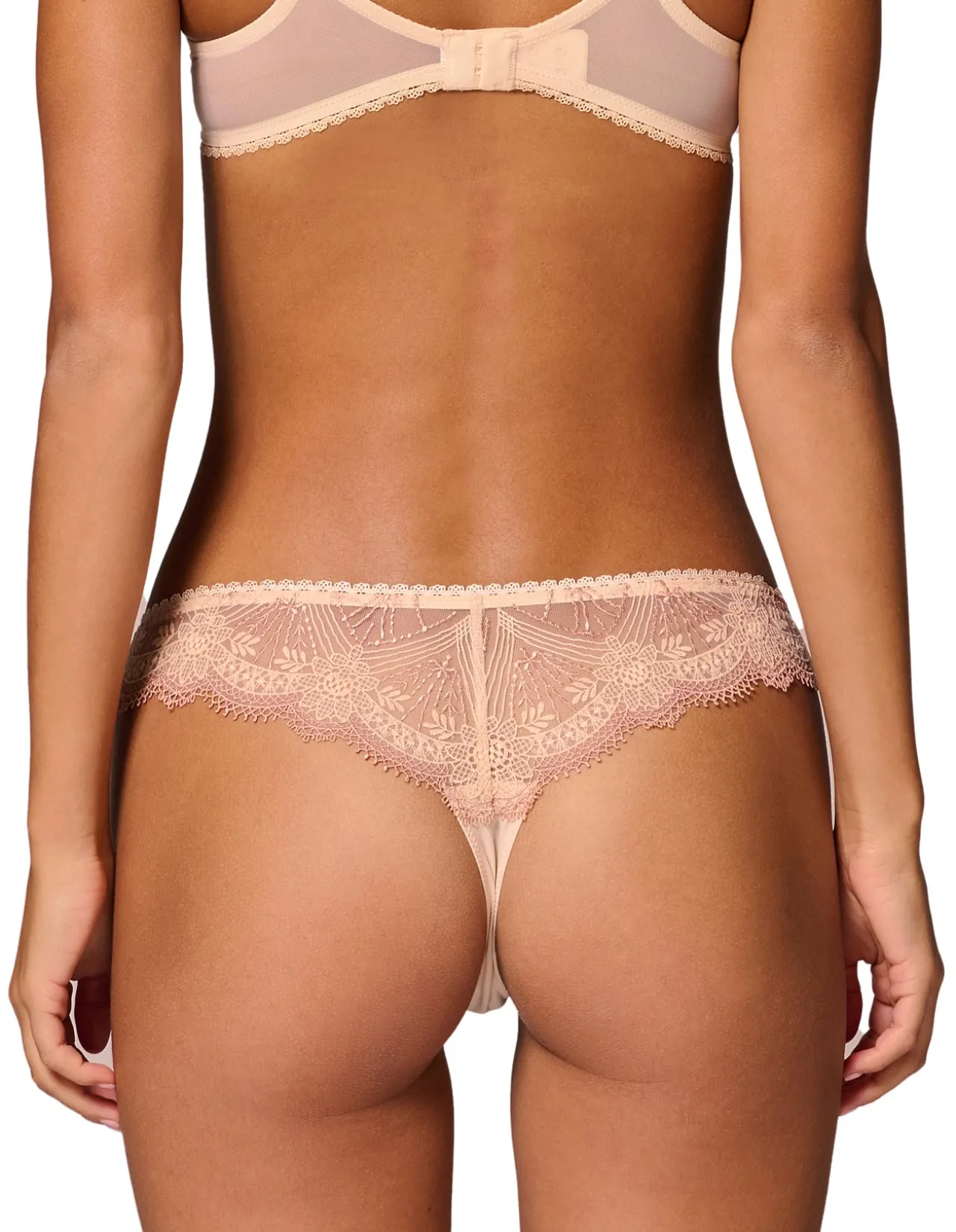 ALLURE TANGA