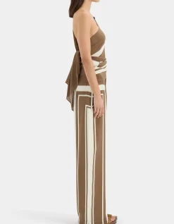 Almara Wrap Top