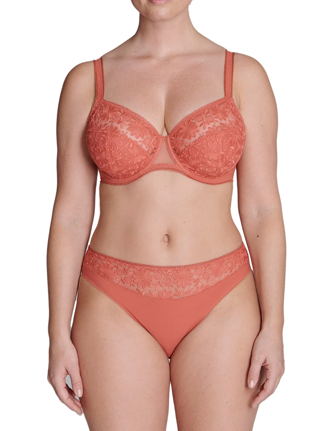 AMAZONE BIKINI BRIEF