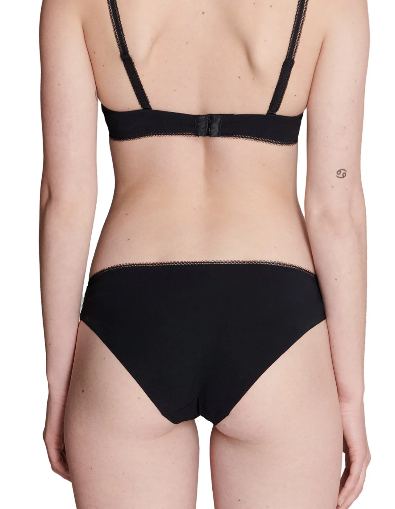 AMAZONE BIKINI BRIEF