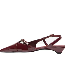 AMELIA PUMP