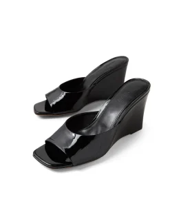 Anarbel Patent Wedge Mules