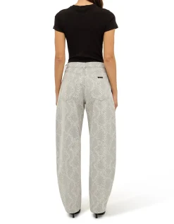 Arc Barrel Python Jacquard Barrel Leg Jeans