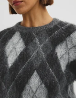 Argyle Crew Neck Knit