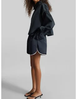 ARLEN CROPPED SATIN BU SHIRT