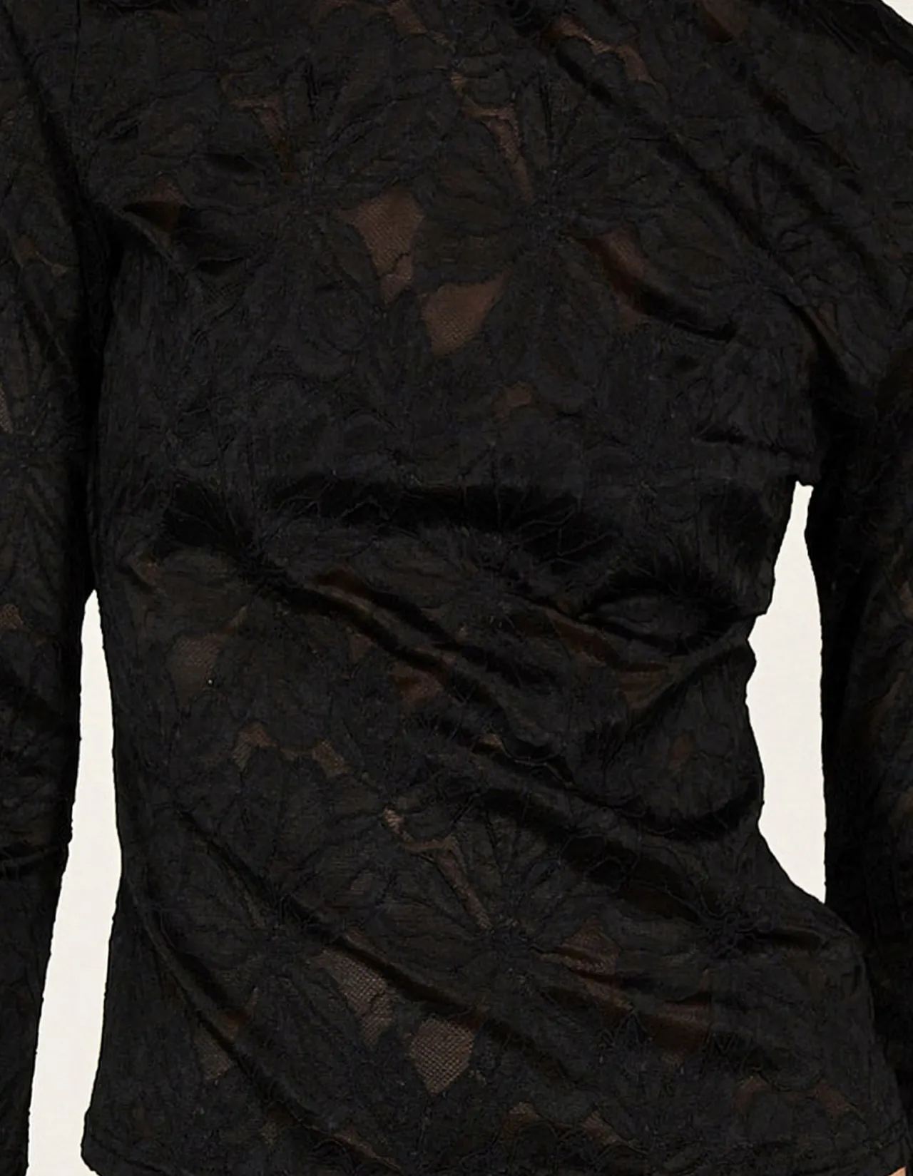 ASTRID LACE TOP