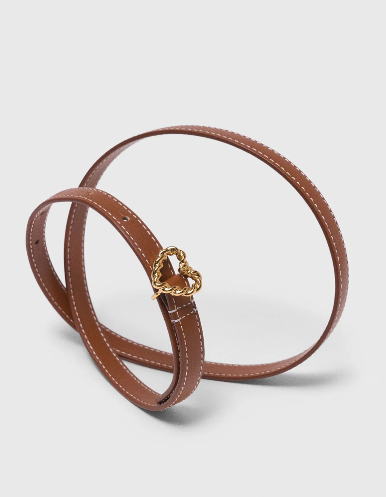 A twist heart Belt