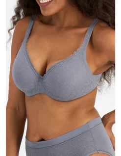 BARELY THERE LIGHTLY LINED LACE BRA