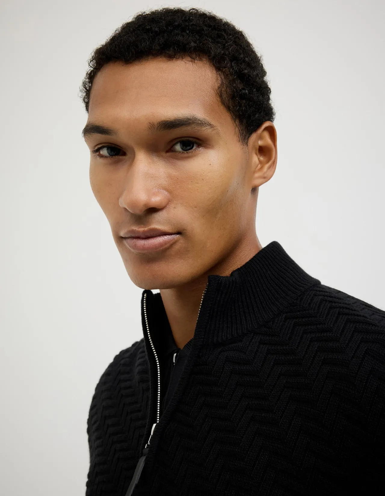 Barker Quarter Zip Knit