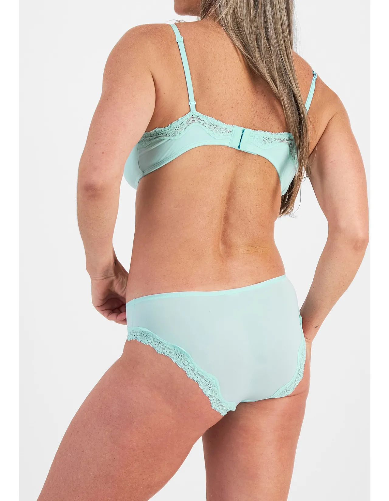 BASES FLEX LACE BIKINI BRIEF