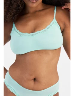 BASES FLEX LACE BRALETTE
