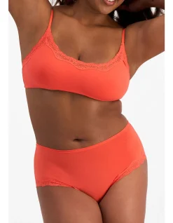BASES FLEX LACE BRALETTE