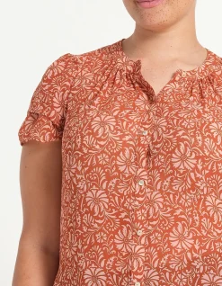 BELLAVIE FLUTTER SLEEVE TOP