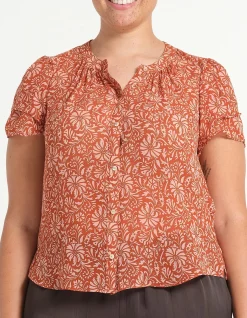 BELLAVIE FLUTTER SLEEVE TOP
