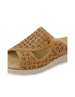 BINTY XW ZR TAN ALMOND SOLE LEATHER