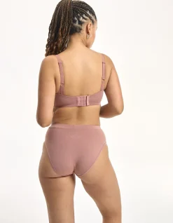 Bio High Waist High Leg