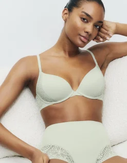 Body by M&S Body Soft Wired Plunge T-Shirt Bra (A-E)