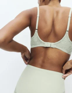 Body by M&S Body Soft Wired Plunge T-Shirt Bra (A-E)