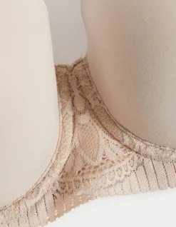 Body Soft Wired Strapless Bra