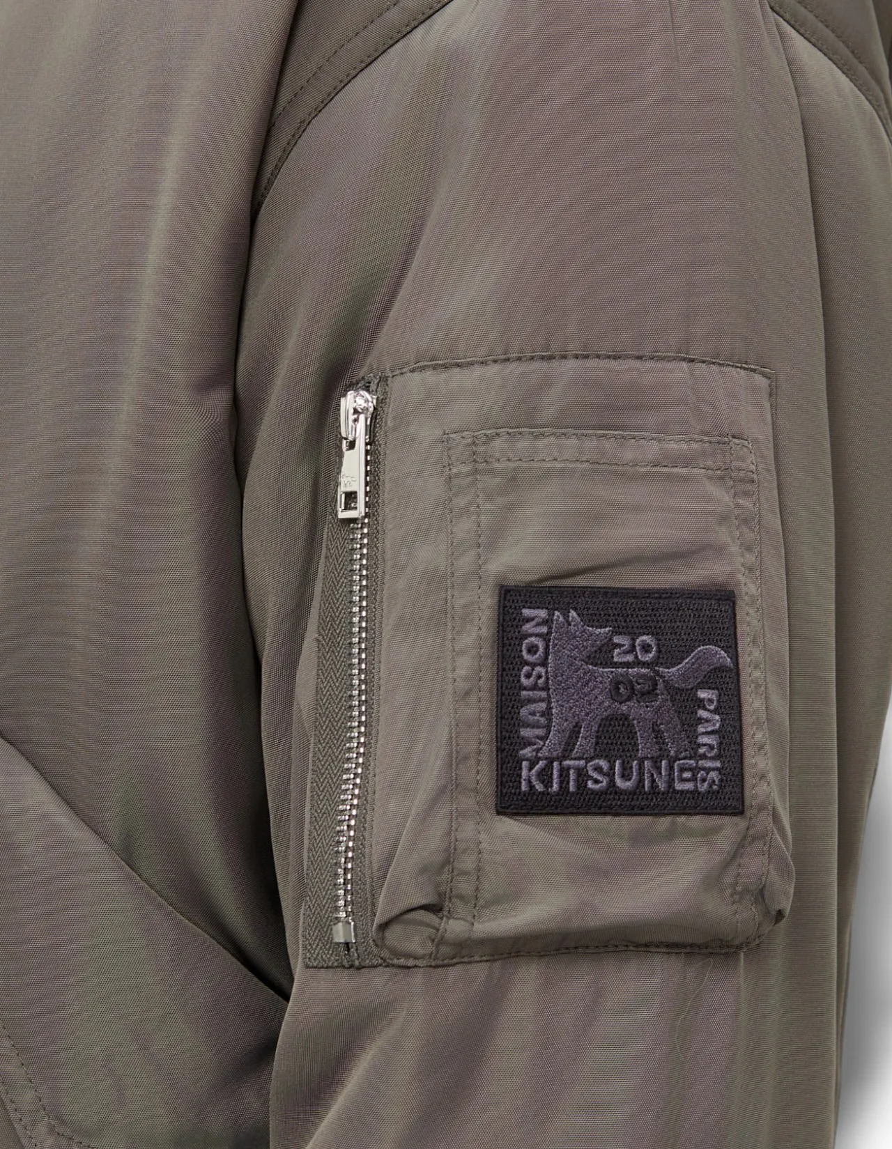 BOMBER JACKET