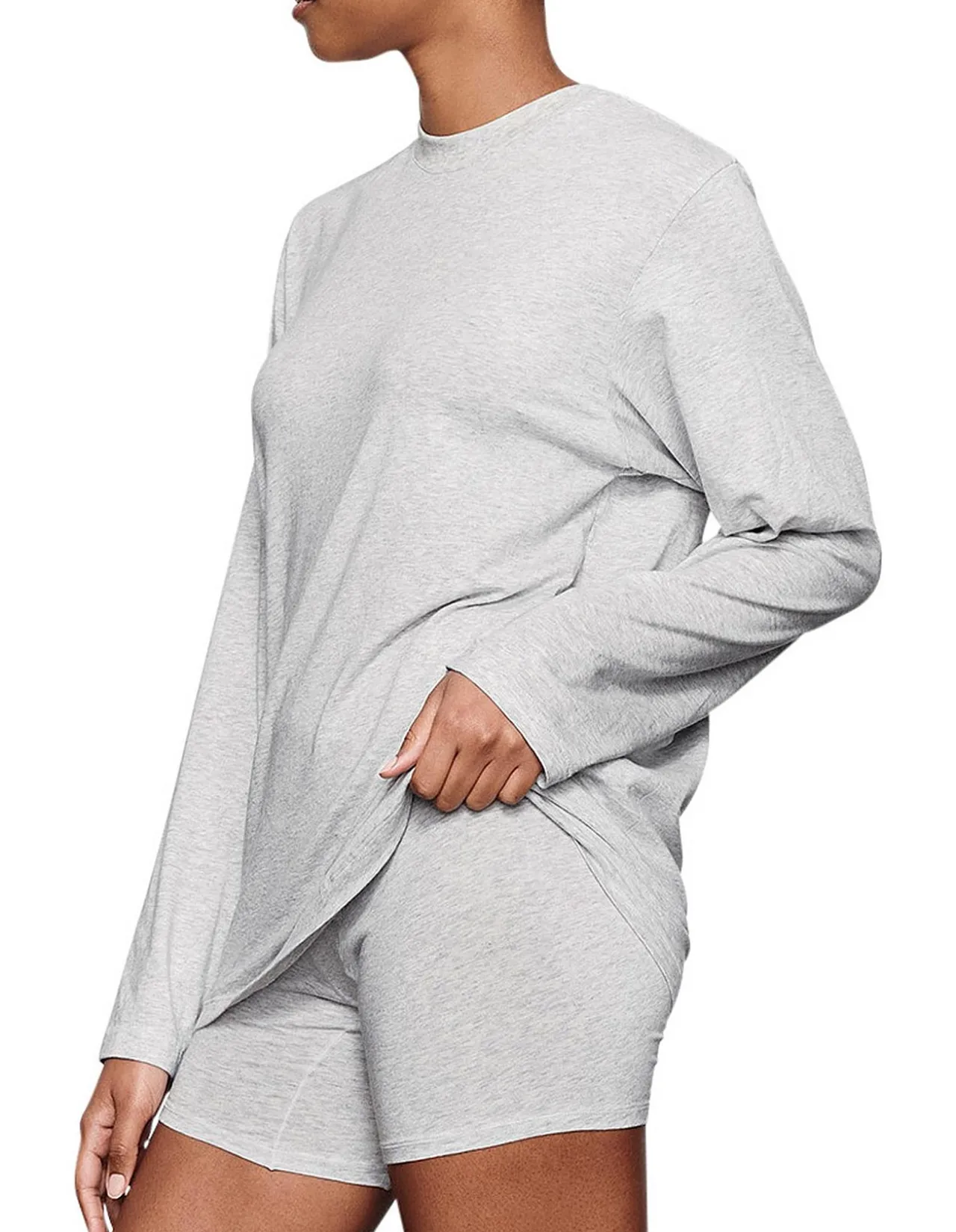 BOYFRIEND LONG SLEEVE T-SHIRT