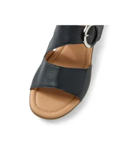 Braeve Cushioned Leather Sandal