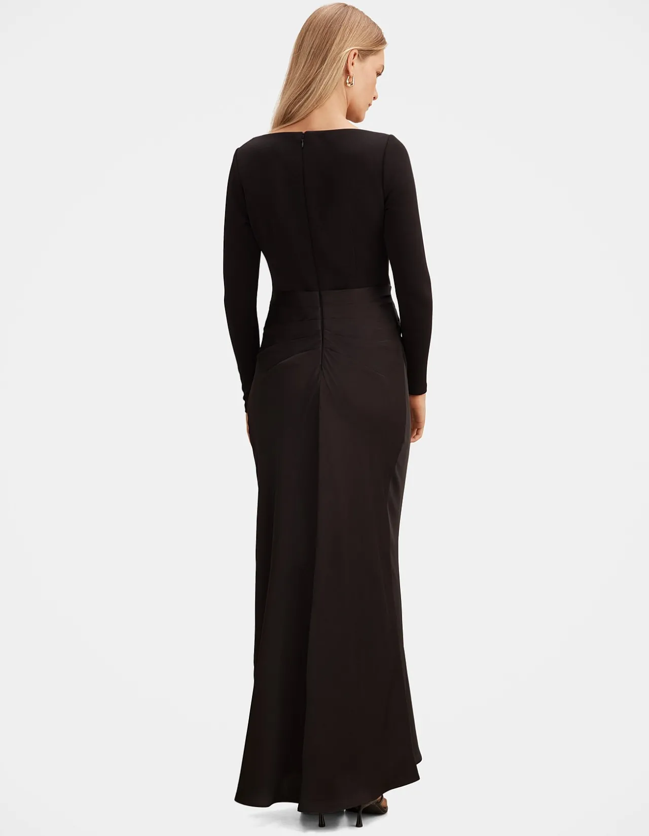 BRIELLA BOAT NECK DRAPE MAXI DRESS