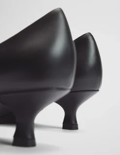 Brooke Heel