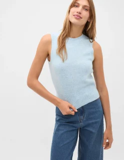 BRUSHED WOOL VEST