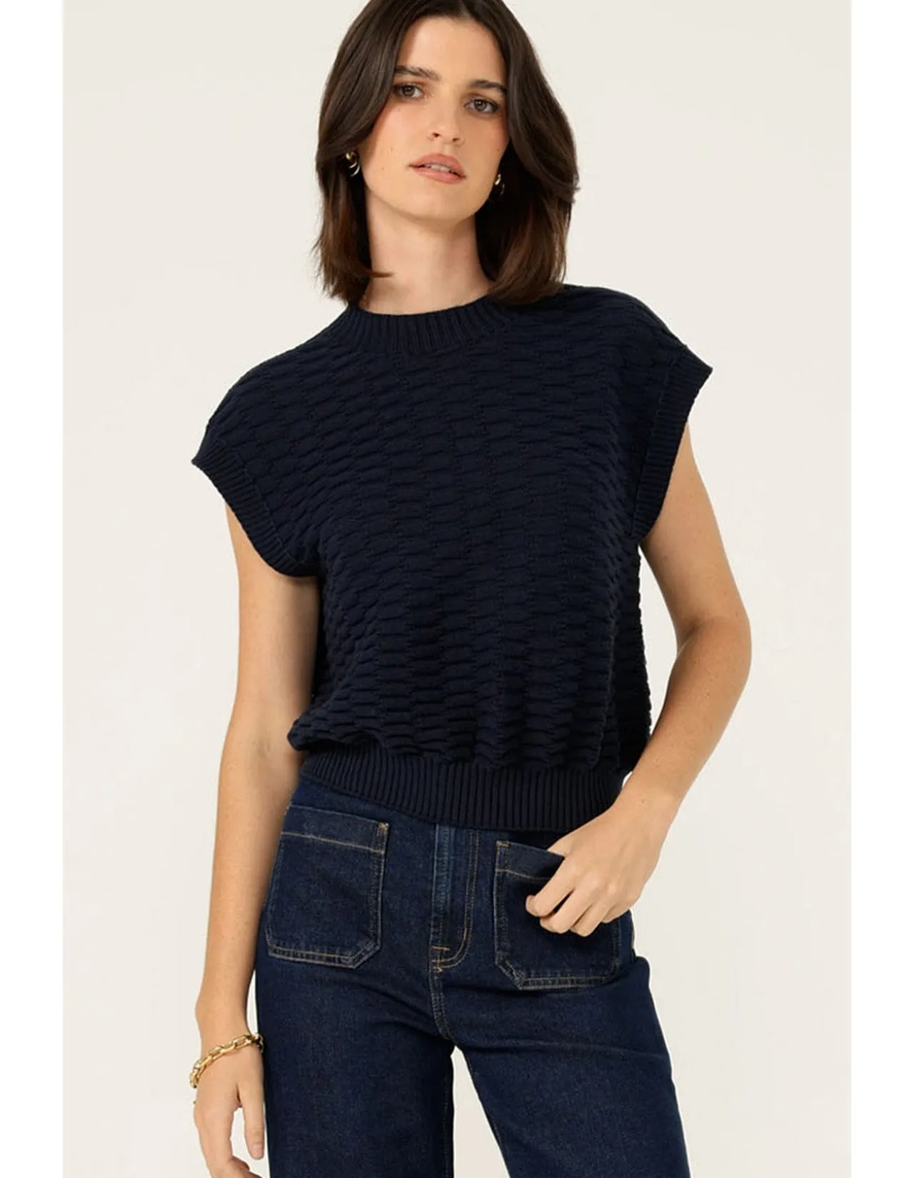BUBBLE KNIT TOP IN NAVY