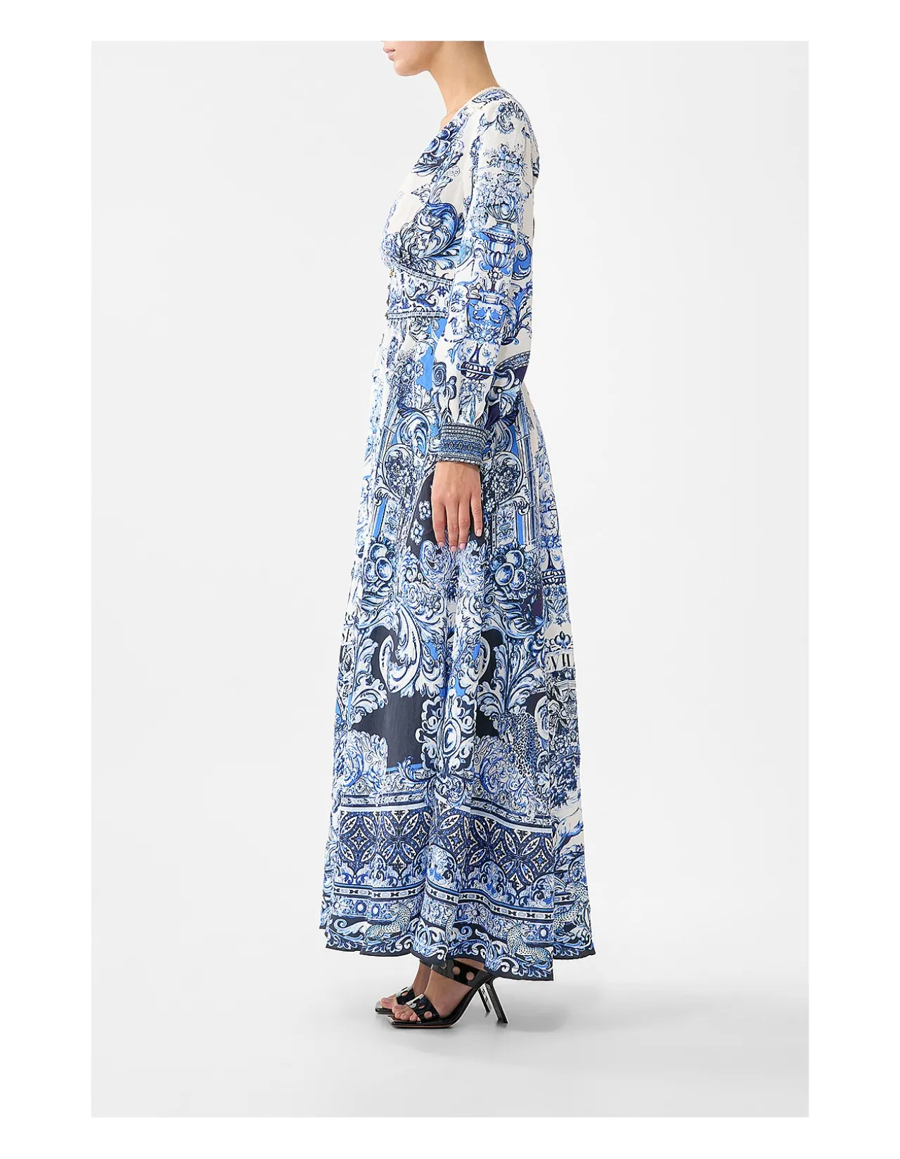 BUTTON DRESS WITH SHAPED WAISTBAND