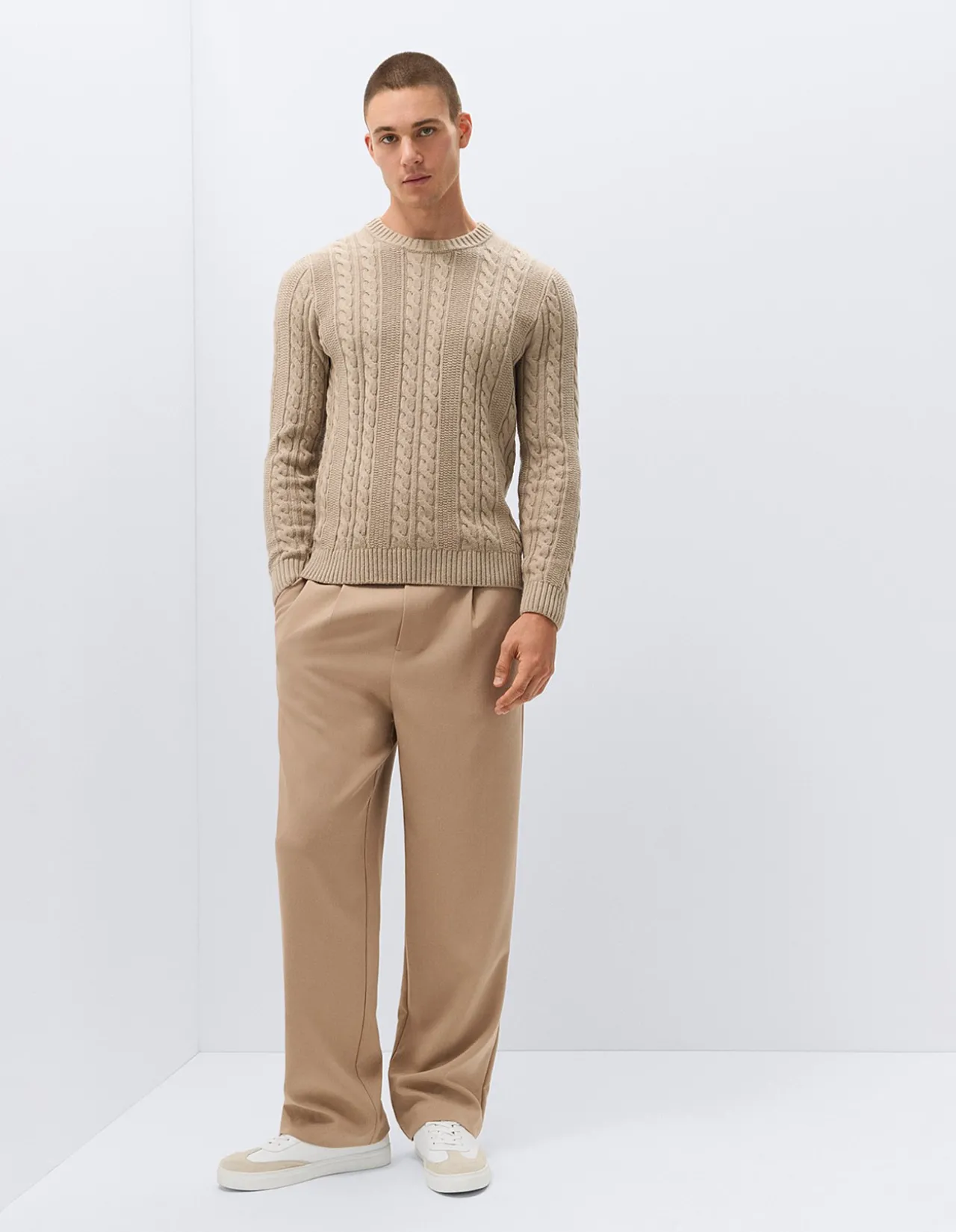 Cable Crew Knit: Textured Timeless Cotton Cashmere Wool Blend with Classic Rope Design
