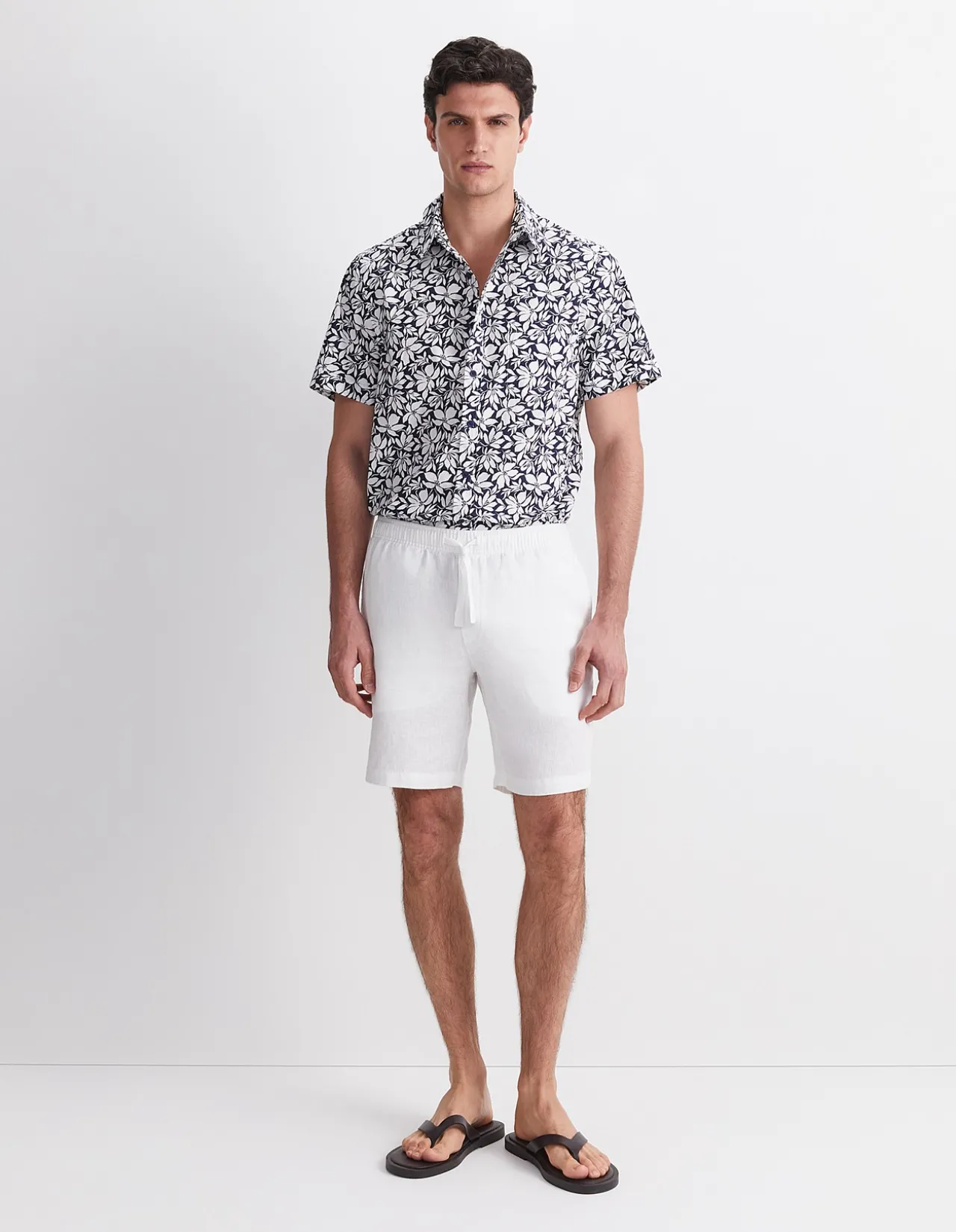 CAFFERY YARN-DYED LINEN SHORT
