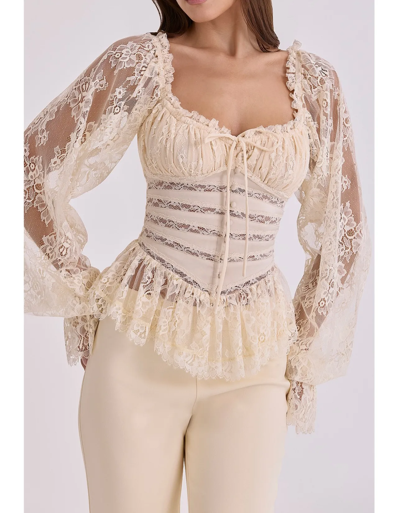 'CARA'LONG SLEEVE LACE TOP