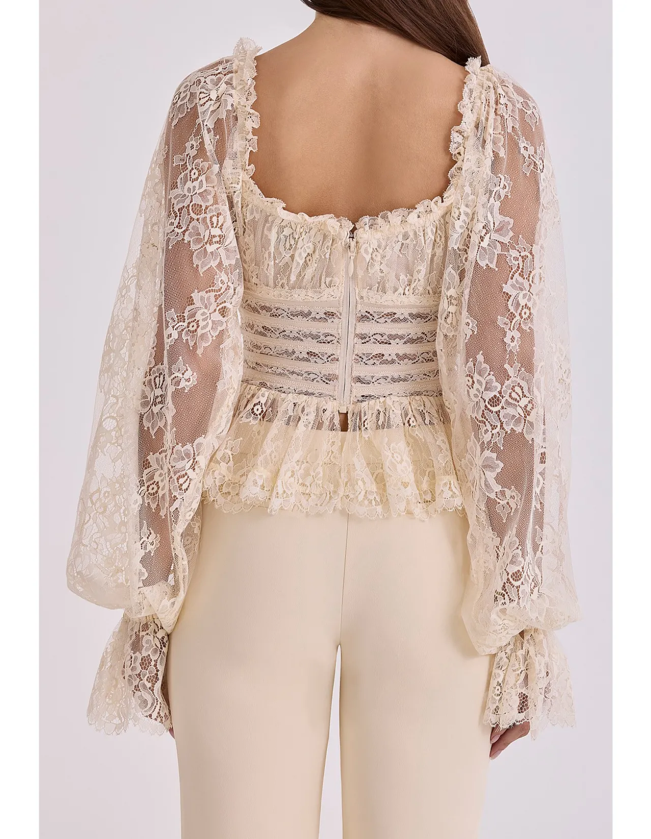 'CARA'LONG SLEEVE LACE TOP
