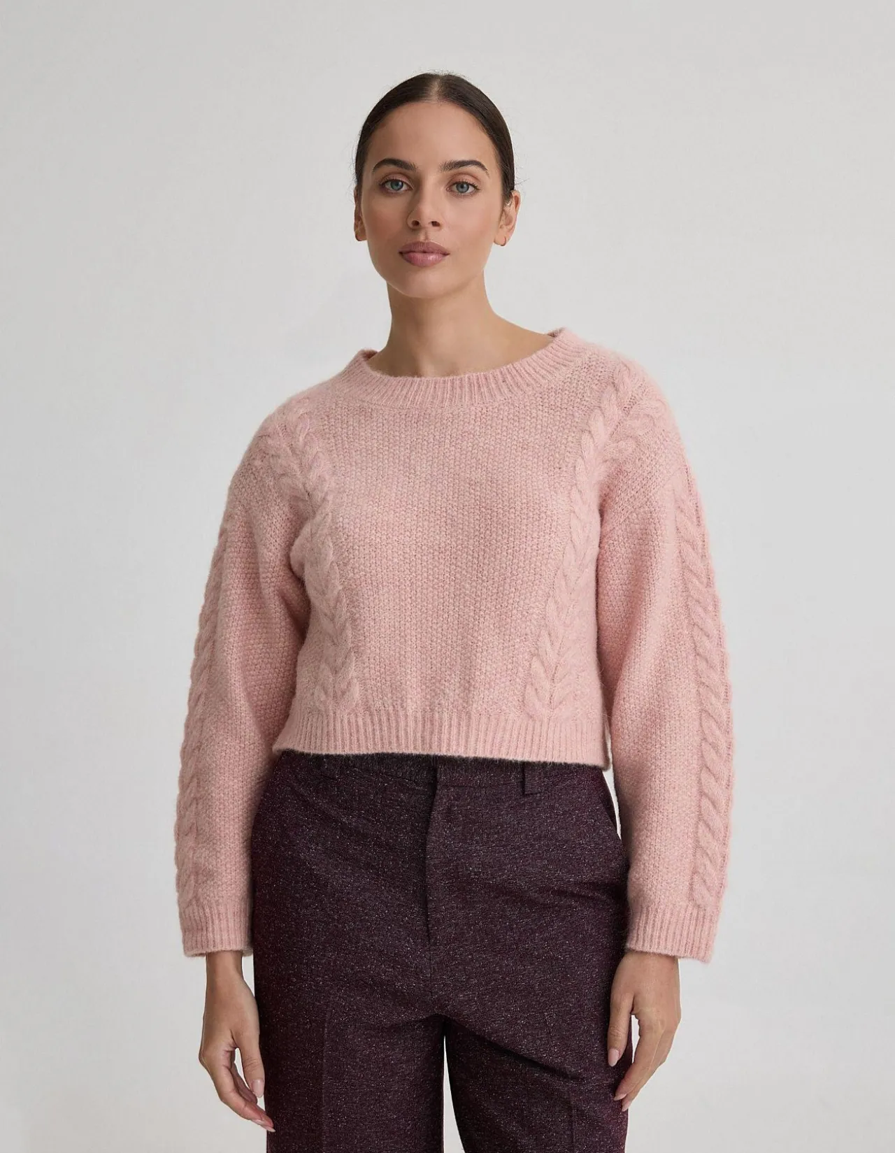 CARLA CABLE KNIT