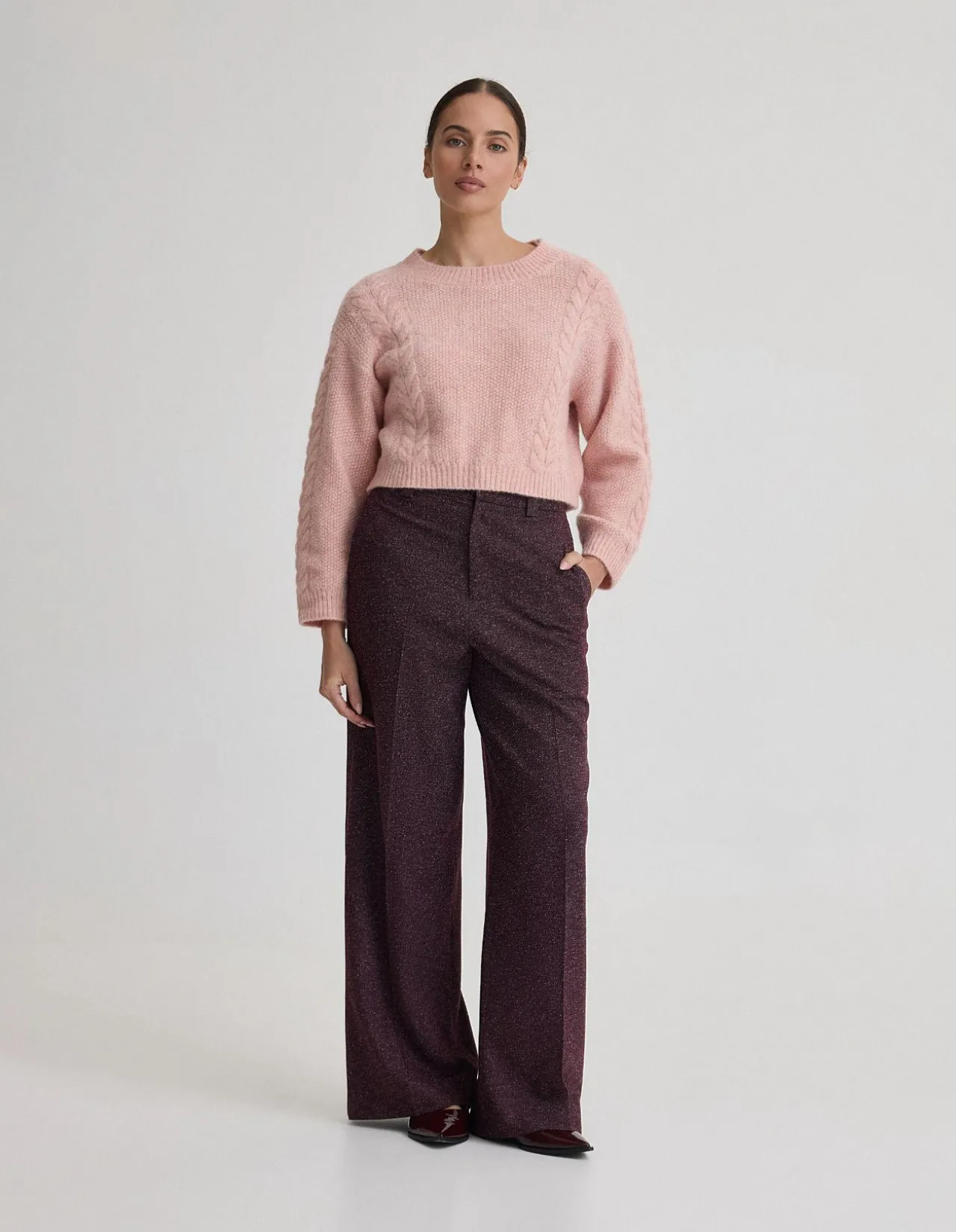 CARLA CABLE KNIT