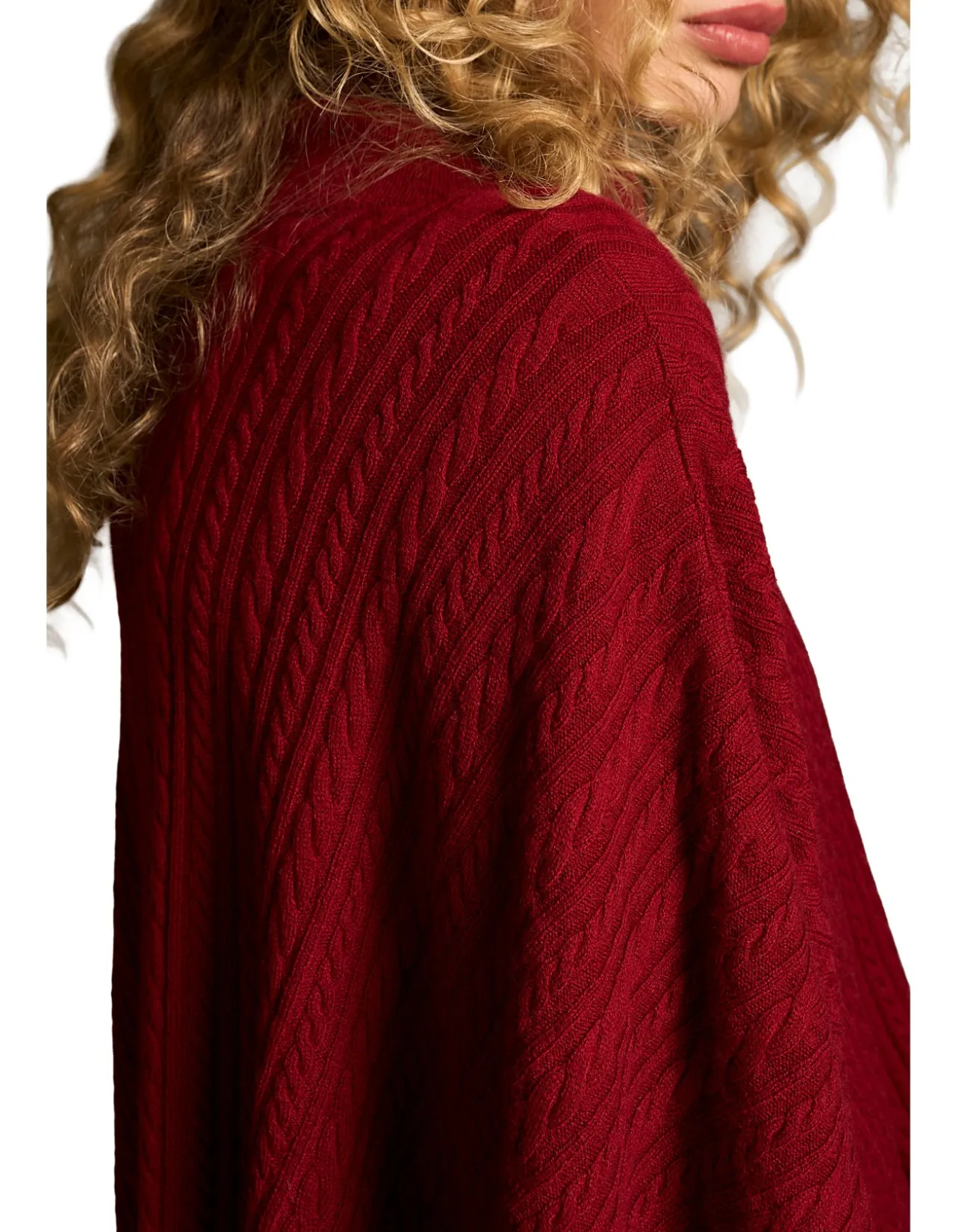 Catriona Cable Poncho - Red