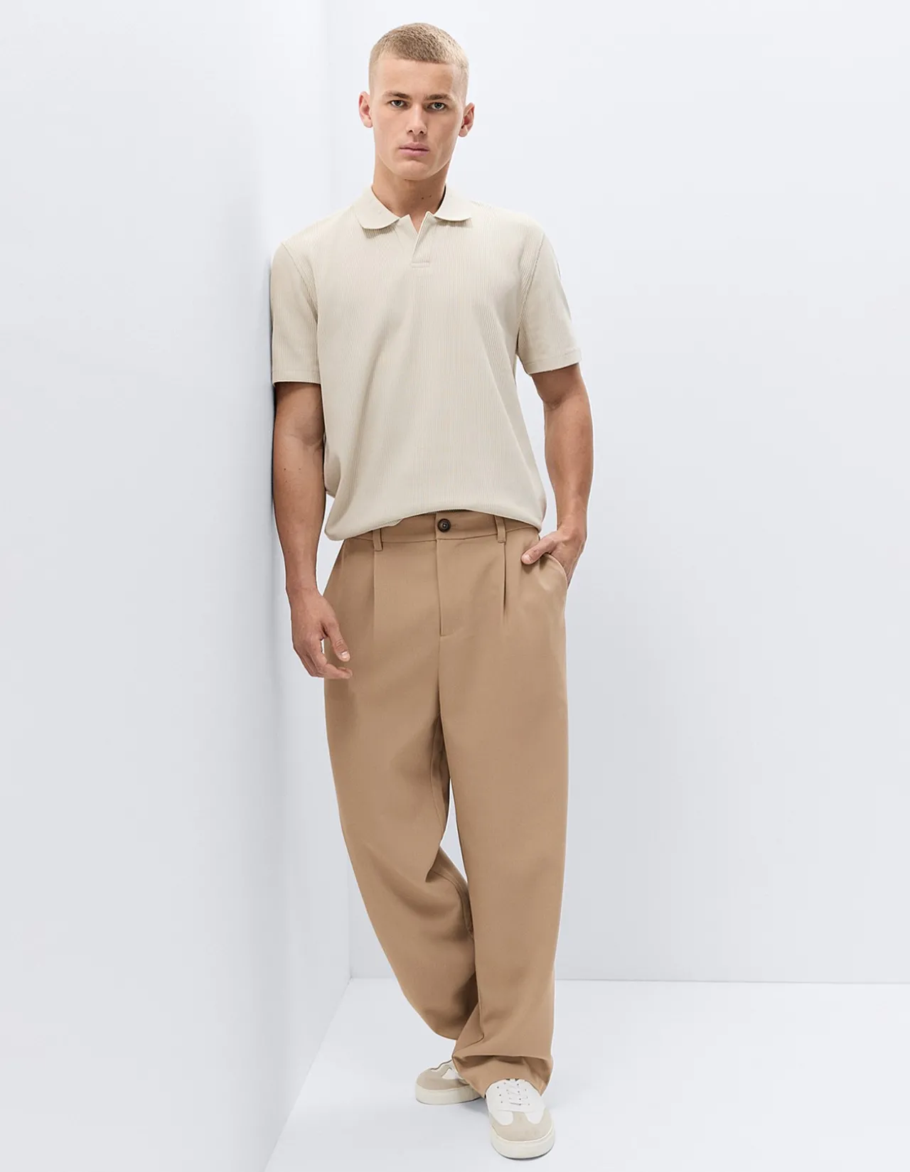CAYMAN PLEAT FRONT PANT