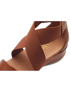 CHESTER FLAT SANDAL