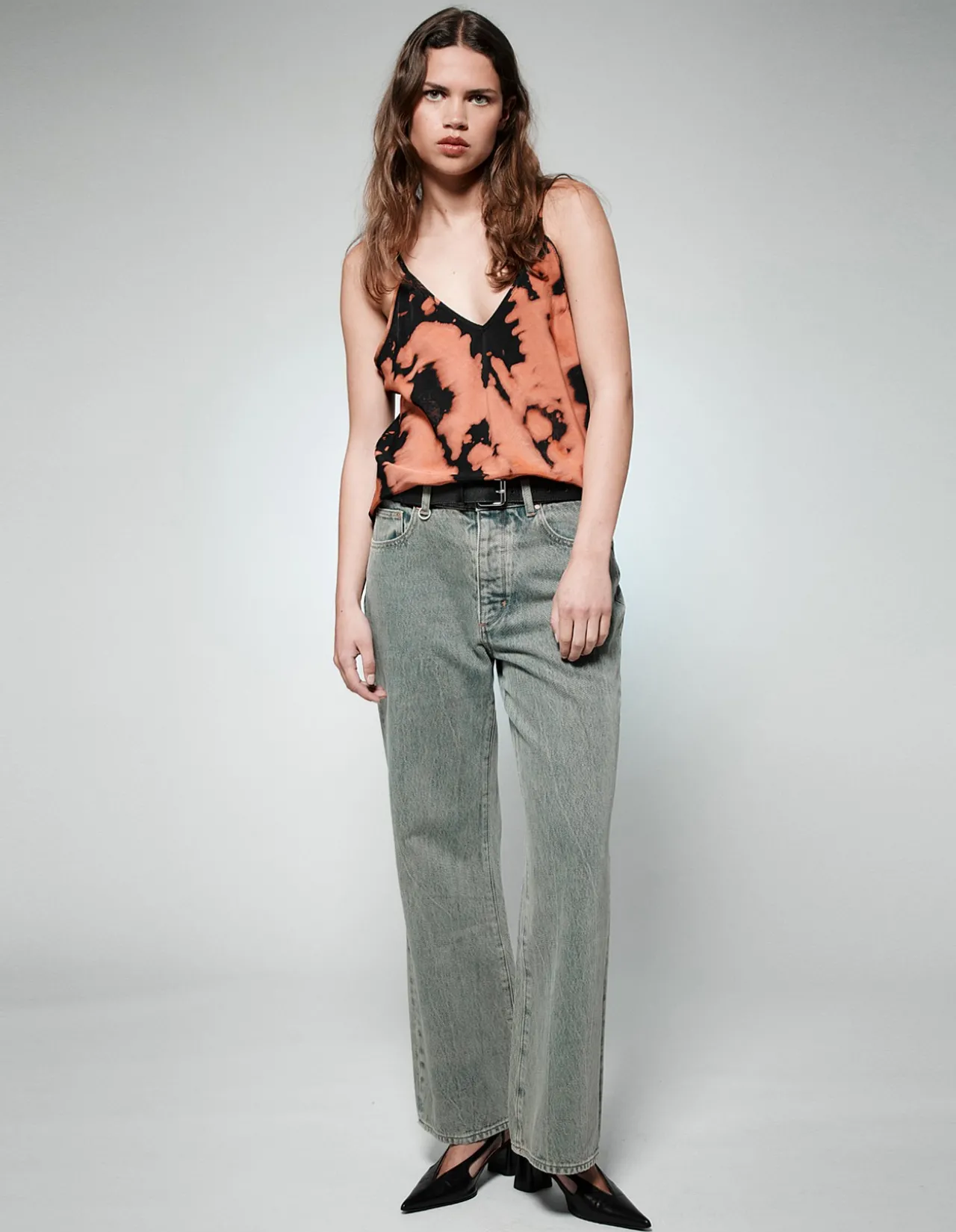 Chloe Baggy Mid Rise Wide Leg Jeans