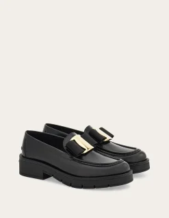 CHUNKY VARA BOW LOAFER