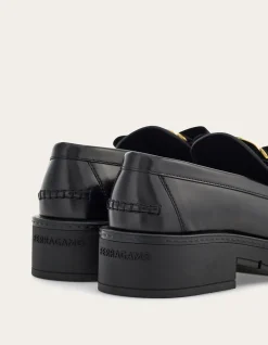 CHUNKY VARA BOW LOAFER