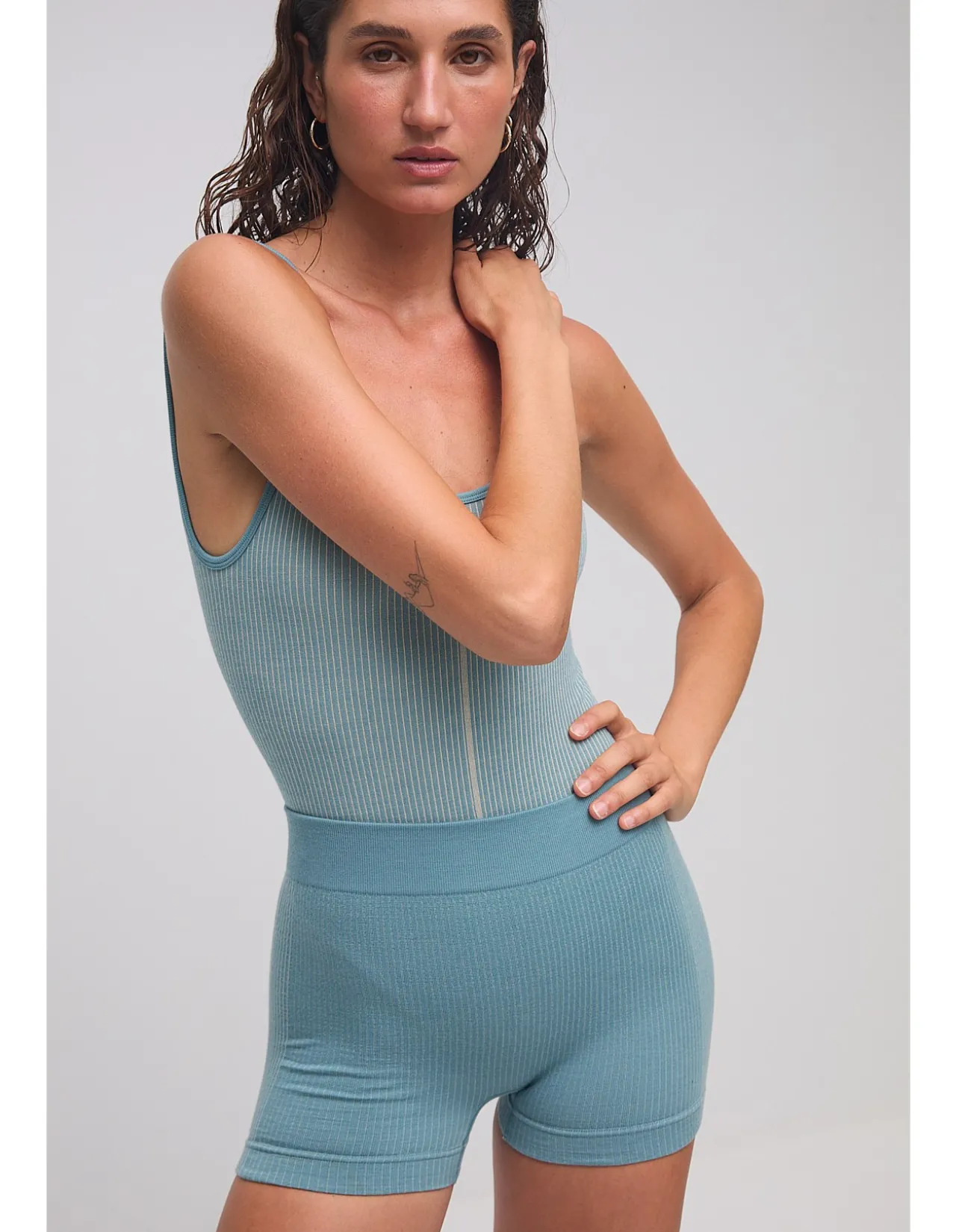 CLASSIC MICRO WOOL MINI SHORT