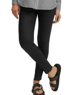 Coated Mid Rise Fitted Jean