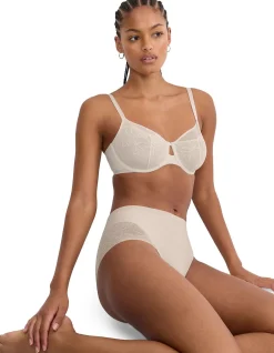 Comfort Contour W01 Minimiser Bra